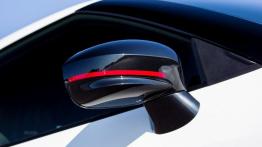 Nissan GT-R Nismo 2014 - prawe lusterko zewnętrzne, przód