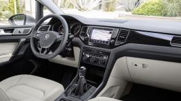 Volkswagen Golf VII Sportsvan (2014) - pełny panel przedni