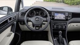 Volkswagen Golf VII Sportsvan (2014) - kokpit