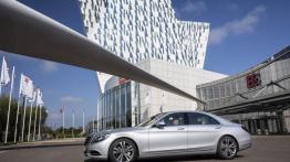 Mercedes S 500 Plug-In Hybrid (2014) - lewy bok