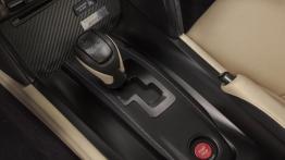 Nissan GT-R 2014 - skrzynia biegów
