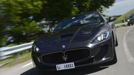 Maserati GranTurismo MC Stradale (2014) - widok z przodu