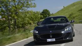 Maserati GranTurismo MC Stradale (2014) - widok z przodu
