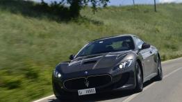 Maserati GranTurismo MC Stradale (2014) - widok z przodu