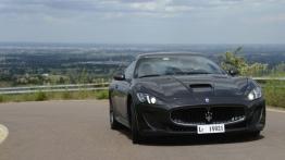 Maserati GranTurismo MC Stradale (2014) - widok z przodu