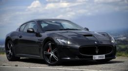 Maserati GranTurismo MC Stradale (2014) - widok z przodu