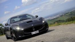 Maserati GranTurismo MC Stradale (2014) - widok z przodu