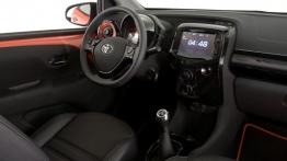 Toyota Aygo II (2014) - kokpit