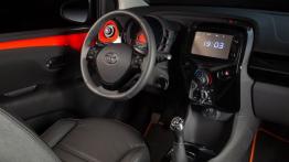 Toyota Aygo II (2014) - kokpit