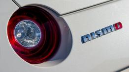 Nissan GT-R Nismo 2014 - emblemat