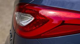 Hyundai ix35 Facelifting CRDi (2014) - prawy tylny reflektor - wyłączony