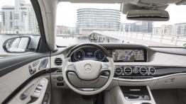Mercedes S 500 Plug-In Hybrid (2014) - kokpit