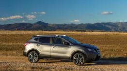 Nissan Qashqai II (2014) - prawy bok