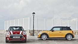 Mini Cooper 2014 - widok z przodu