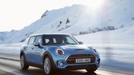Największe Mini również z napędem 4x4