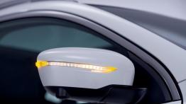 Nissan Qashqai II (2014) - prawy kierunkowskaz