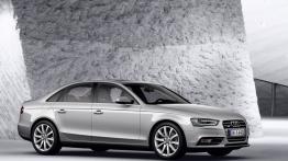 Audi A4 B8 Limousine Facelifting 2.0 TDI 112g 136KM 100kW 2012-2014