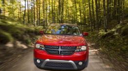 Dodge Journey Crossroad (2014) - widok z przodu