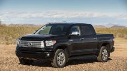 Toyota Tundra 2014 - widok z przodu