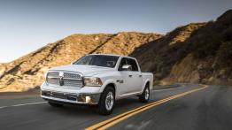 Ram 1500 (2014) - widok z przodu