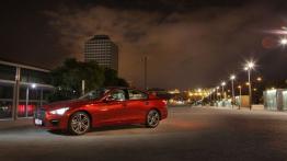 Infiniti Q50 2.2 Diesel (2014) - lewy bok