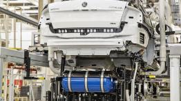 Skoda Octavia III G-TEC (2014) - taśma produkcyjna