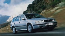 Skoda Octavia I Kombi 4x4 - widok z przodu