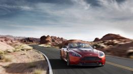 Aston Martin V12 Vanatage S Roadster (2014) - widok z przodu