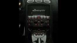 Lamborghini Gallardo LP570-4 - konsola środkowa