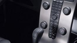 Volvo S40 2.0 D - galeria redakcyjna - konsola środkowa