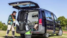 Mercedes Vito III Mixto 119 BlueTEC (2014) - tył - bagażnik otwarty