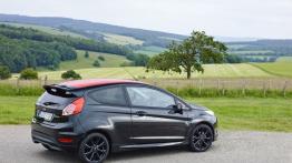 Ford Fiesta VII Facelifting Black Edition (2014) - widok z tyłu