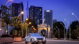 Mercedes S 500 (2014) - widok z przodu