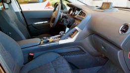 Ekologiczne uzupełnienie oferty - Peugeot 3008 HYbrid4