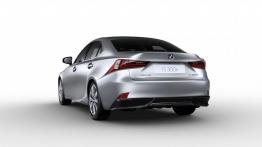 Lexus IS III 300h (2014) - tył - reflektory wyłączone