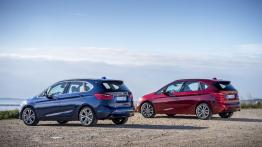 BMW 225i xDrive Active Tourer (2014) - lewy bok