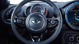 Największe Mini również z napędem 4x4