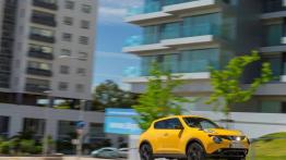 Nissan Juke Facelifting (2014) - prawy bok