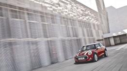 Mini Cooper 2014 - widok z przodu