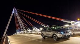 Nissan Qashqai II (2014) - prawy bok