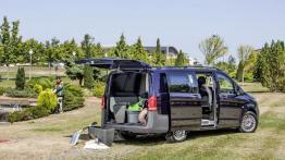 Mercedes Vito III Mixto 119 BlueTEC (2014) - tył - bagażnik otwarty