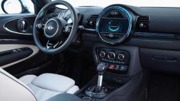 Największe Mini również z napędem 4x4