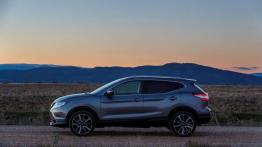 Nissan Qashqai II (2014) - lewy bok