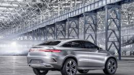 Mercedes Concept Coupe SUV (2014) - widok z tyłu
