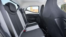 Toyota Aygo II (2014) - tylna kanapa