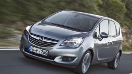 Opel Meriva II Facelifting (2014) - widok z przodu