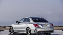 Mercedes klasy C 250 AMG Line (2014) - widok z tyłu