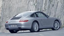 Porsche 911 997 Carrera 4 - widok z tyłu