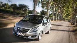 Opel Meriva II Facelifting (2014) - widok z przodu