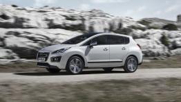 Peugeot 3008 HYbrid4 Facelifting (2014) - lewy bok